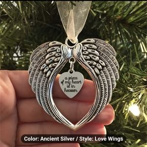 NWT Heavenly angel wings remembrance ornament